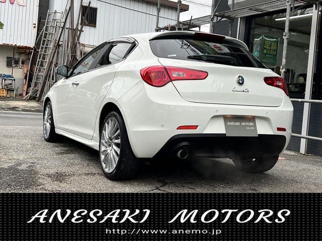 ALFAROMEO ALFAROMEO Giulietta 2013
