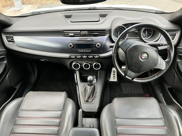 ALFAROMEO ALFAROMEO Giulietta 2013