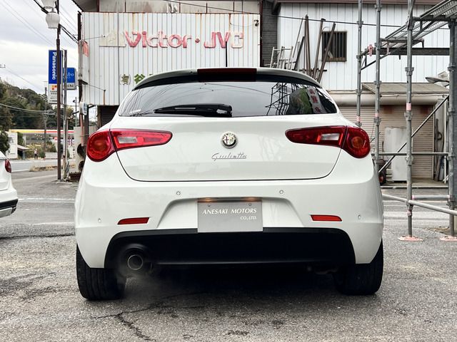 ALFAROMEO ALFAROMEO Giulietta 2013