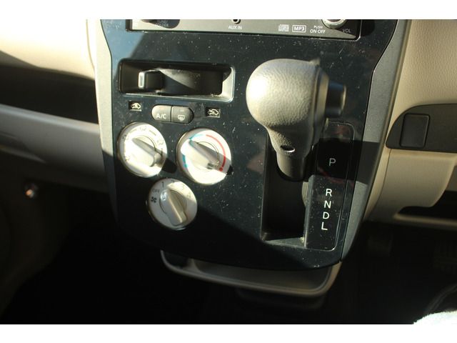 MITSUBISHI eK WAGON 2017