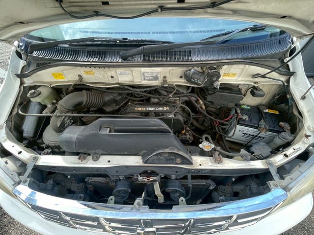 TOYOTA GRAND HIACE 2001