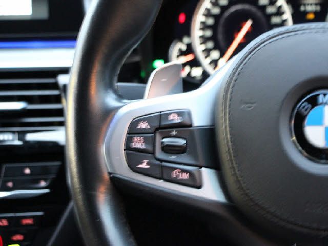 BMW BMW 5series TOURING 2019