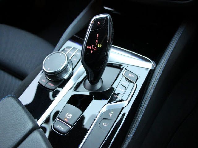 BMW BMW 5series TOURING 2019