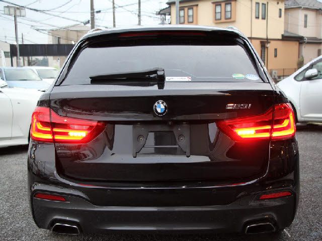 BMW BMW 5series TOURING 2019