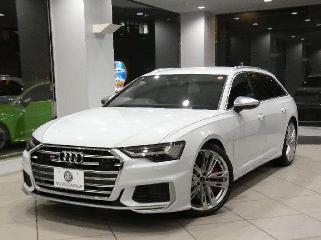 AUDI AUDI S6 AVANT 2022