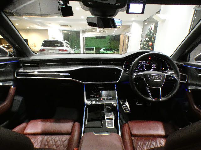 AUDI AUDI S6 AVANT 2022