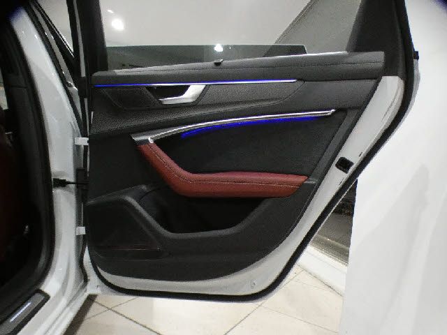 AUDI AUDI S6 AVANT 2022