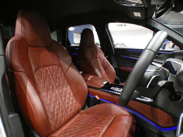 AUDI AUDI S6 AVANT 2022