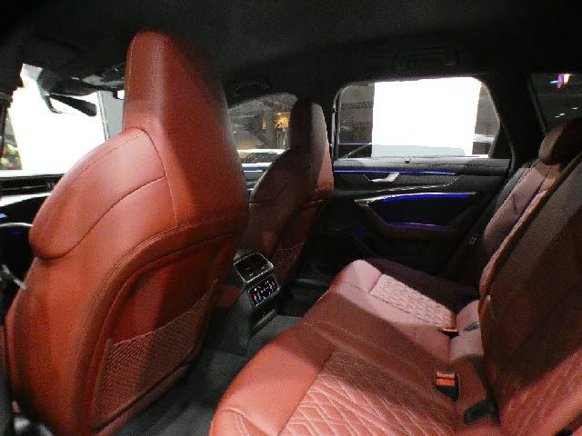 AUDI AUDI S6 AVANT 2022