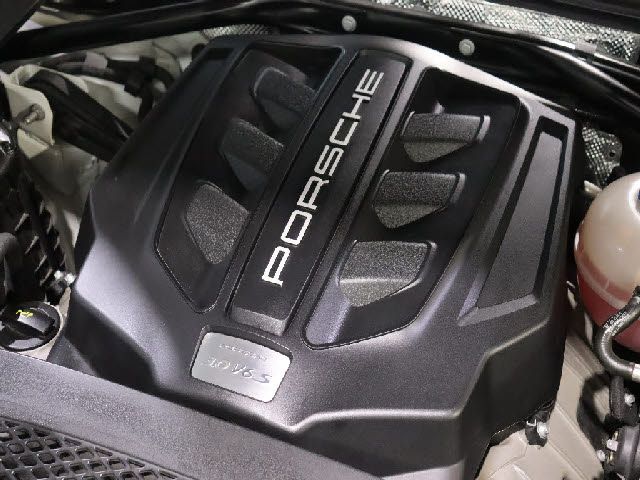 PORSCHE PORSCHE Macan 2016