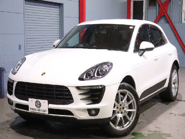PORSCHE PORSCHE Macan 2016