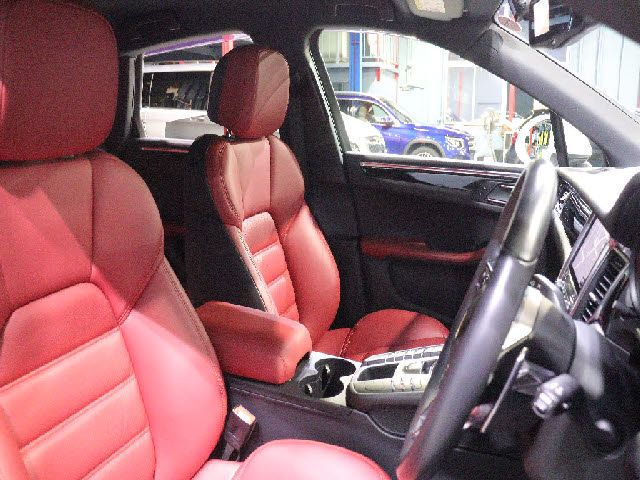 PORSCHE PORSCHE Macan 2016