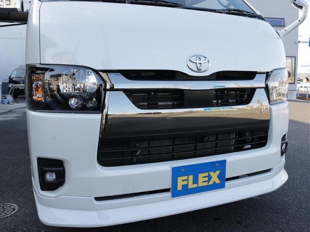 TOYOTA HIACE van 4WD 2023