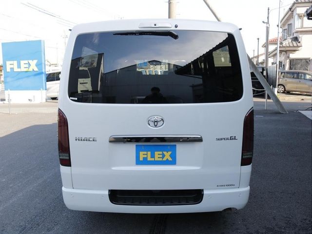 TOYOTA HIACE van 4WD 2023