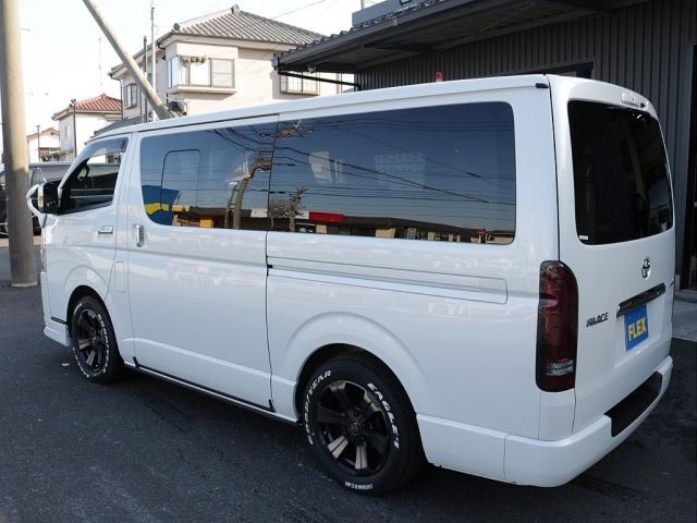 TOYOTA HIACE van 4WD 2023