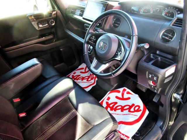 HONDA N BOX CUSTOM 2018