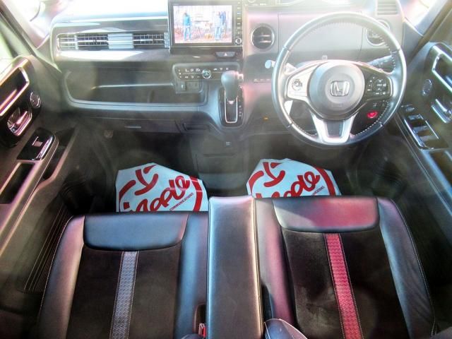 HONDA N BOX CUSTOM 2018