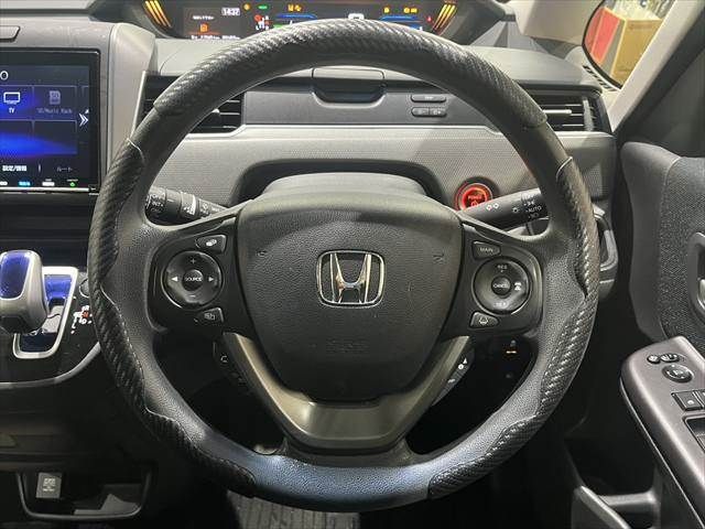 HONDA FREED plus HYBRID 2019