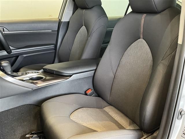 TOYOTA CAMRY HYBRID 2020