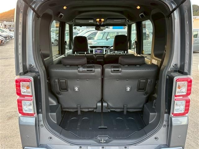 TOYOTA PIXIS MEGA 2020