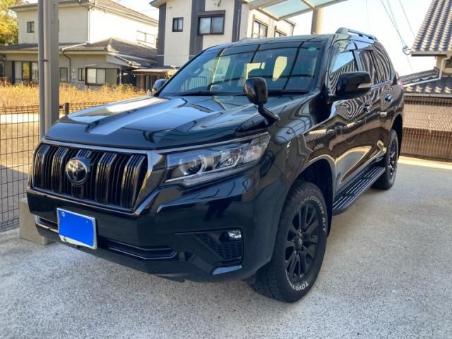 TOYOTA LANDCRUISER PRADO 2021