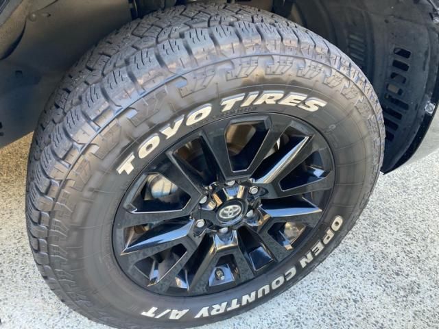 TOYOTA LANDCRUISER PRADO 2021