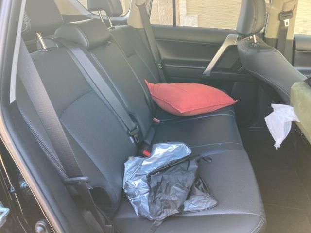 TOYOTA LANDCRUISER PRADO 2021