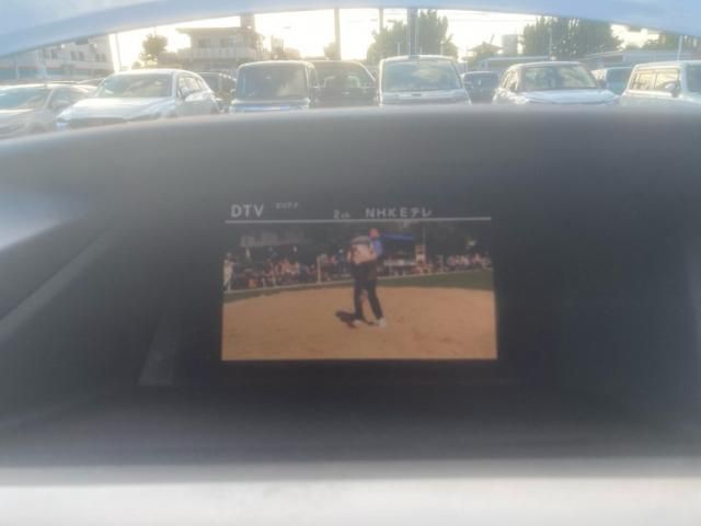 TOYOTA LEXUS RX450h AWD 2011