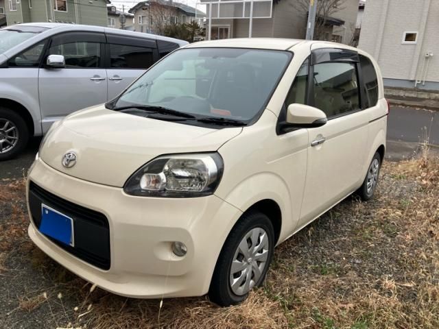 TOYOTA PORTE 4WD 2012