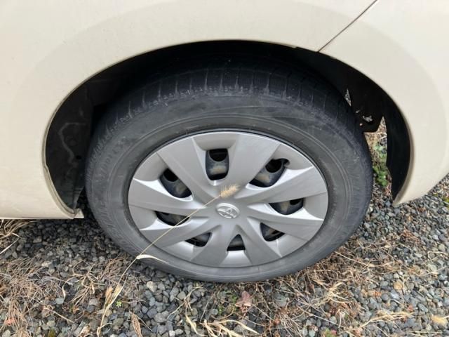 TOYOTA PORTE 4WD 2012