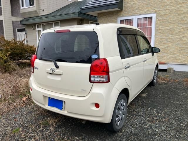 TOYOTA PORTE 4WD 2012