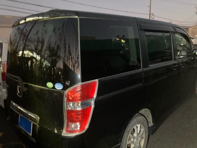 HONDA STEPWAGON 2011