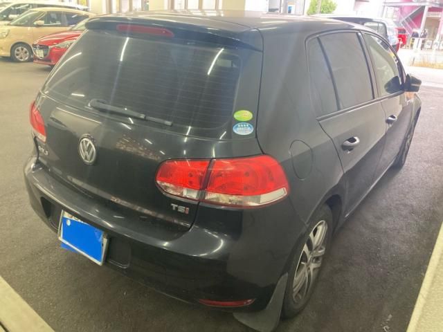 VOLKSWAGEN VW???5HB 2011
