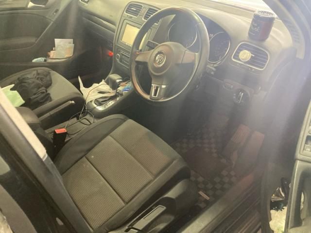 VOLKSWAGEN VW???5HB 2011