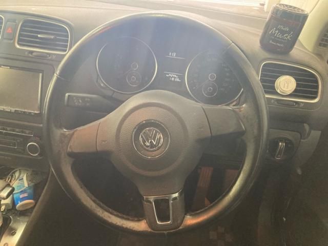 VOLKSWAGEN VW???5HB 2011