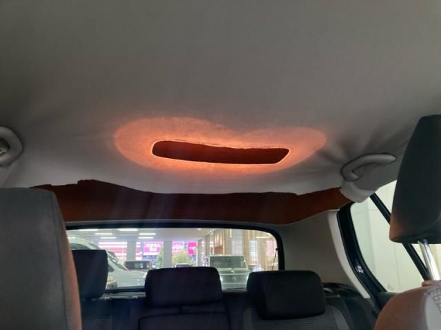 VOLKSWAGEN VW???5HB 2011