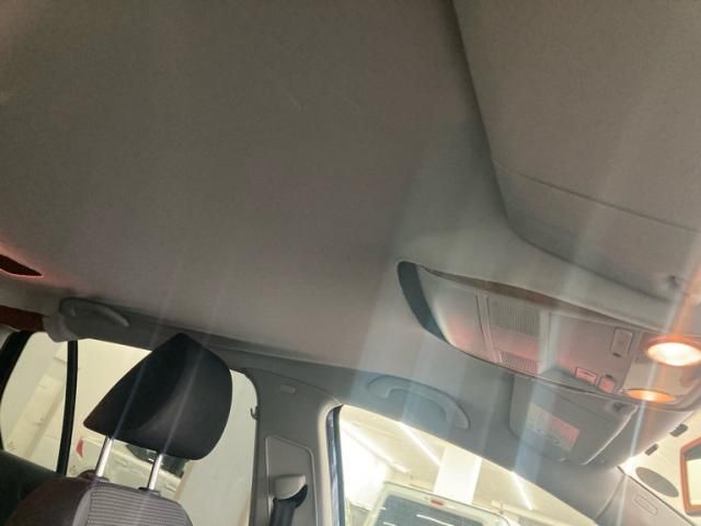 VOLKSWAGEN VW???5HB 2011