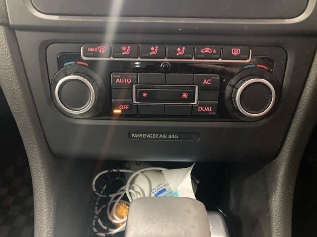 VOLKSWAGEN VW???5HB 2011