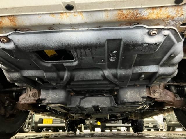 TOYOTA HIACE van 4WD 2013