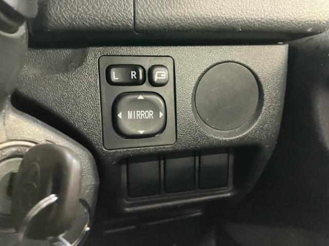 TOYOTA HIACE van 4WD 2013