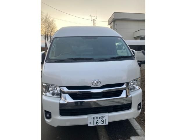 TOYOTA HIACE van 4WD 2023 