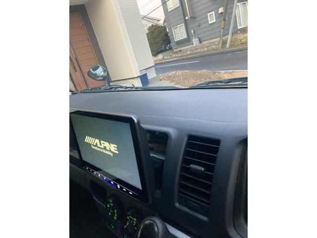 TOYOTA HIACE van 4WD 2023