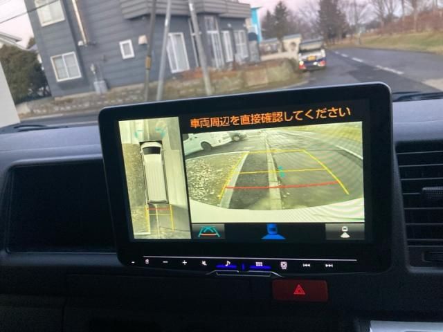 TOYOTA HIACE van 4WD 2023