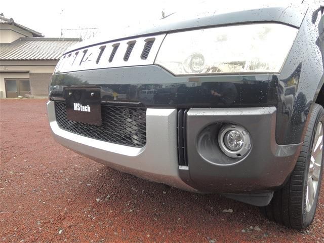 MITSUBISHI DELICA D:5 4WD 2013
