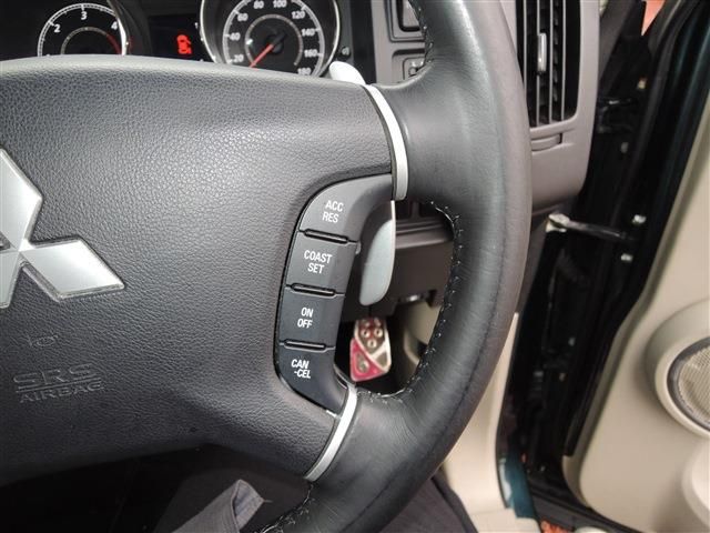 MITSUBISHI DELICA D:5 4WD 2013