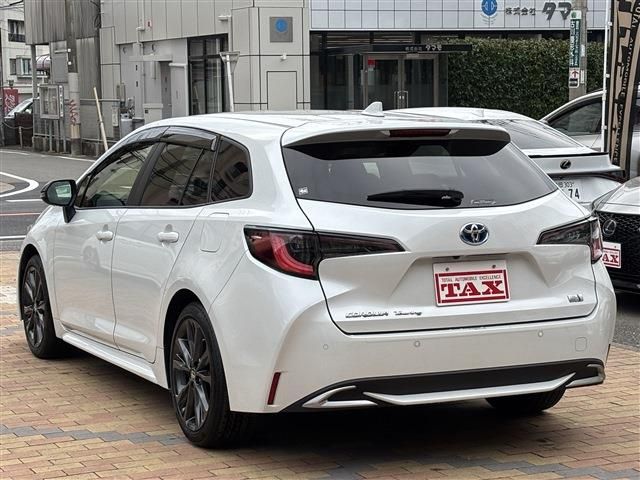 TOYOTA COROLLA TOURING HYBRID 2022