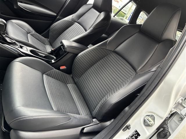 TOYOTA COROLLA TOURING HYBRID 2022