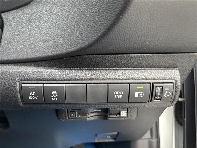 TOYOTA COROLLA TOURING HYBRID 2022