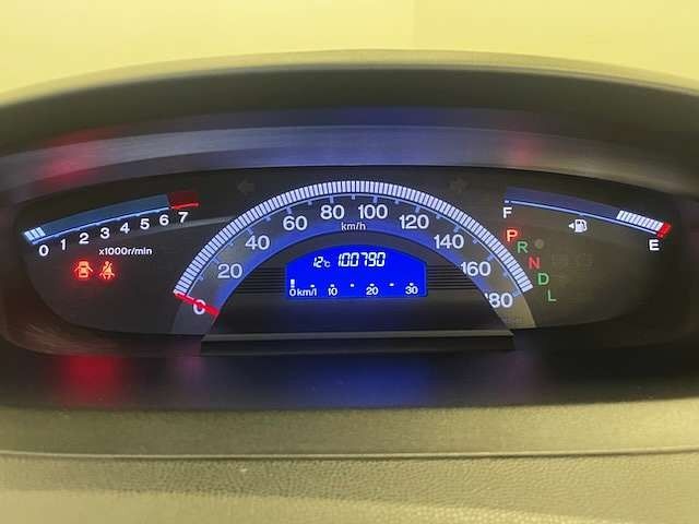 HONDA FREED Spike 2011