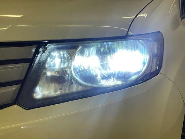 HONDA FREED Spike 2011